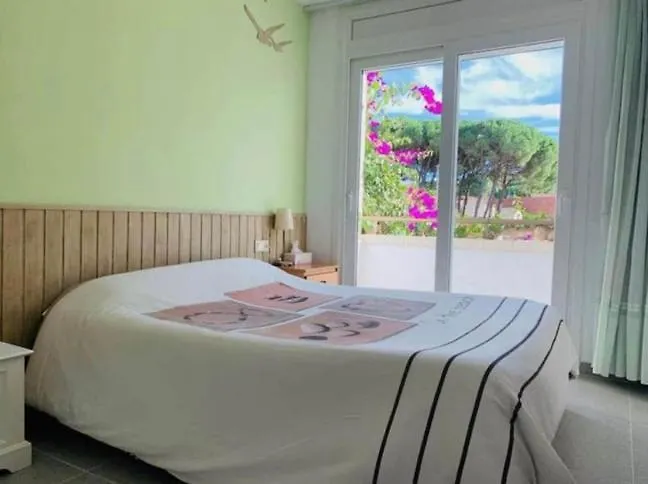 Casa Pareada Con Piscina Villa L'Escala